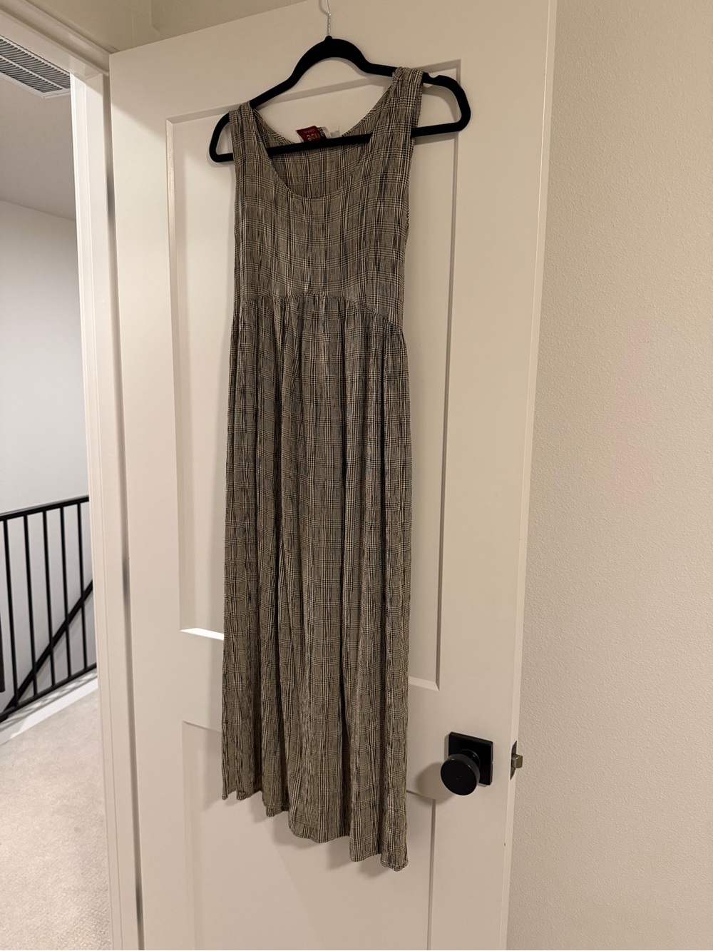Sleeveless Textured Midi Dress